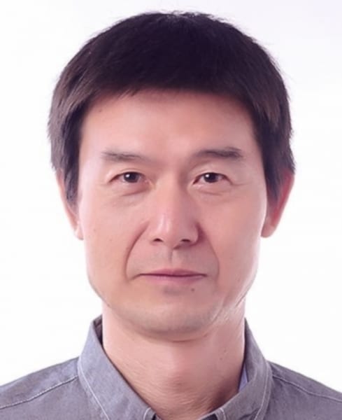 <font size="3">Prof. Chen Zhong</font size="3">