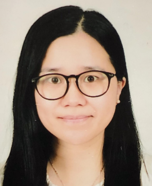 <font size="3">Ms. Seng I Teng, Elaine </font size="3">