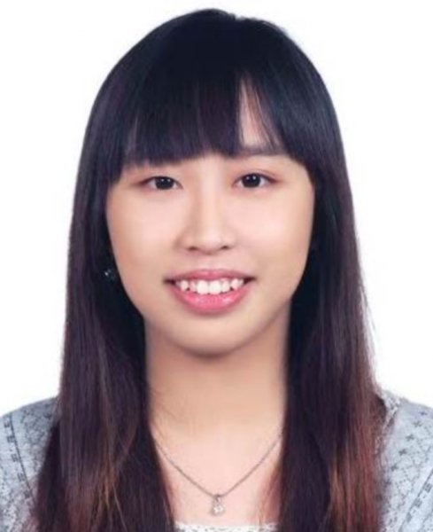 <font size="3">Ms. Ho Sok Fong </font size="3">