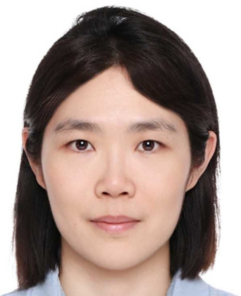 <span style="font-size: medium;">Prof. XU Man</font size="3">